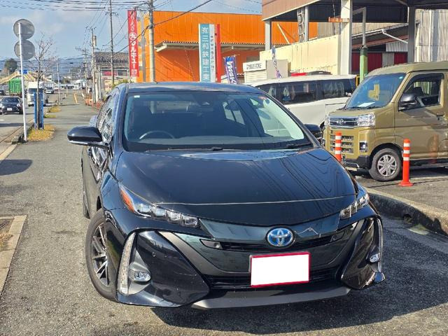 トヨタ プリウスPHV 