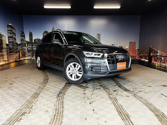 アウディ Q5 