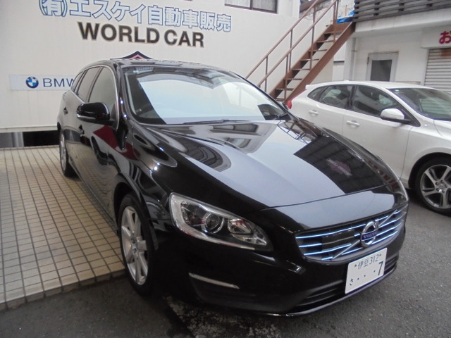 ボルボ V60 