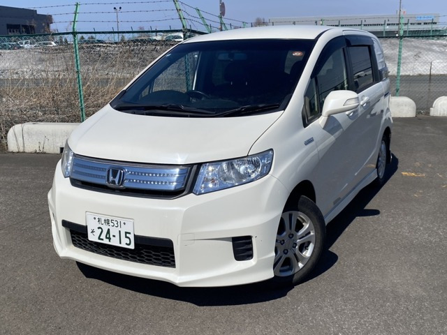 ホンダ フリードスパイクハイブリッド 