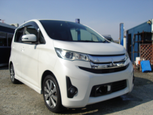 三菱 eKカスタム 