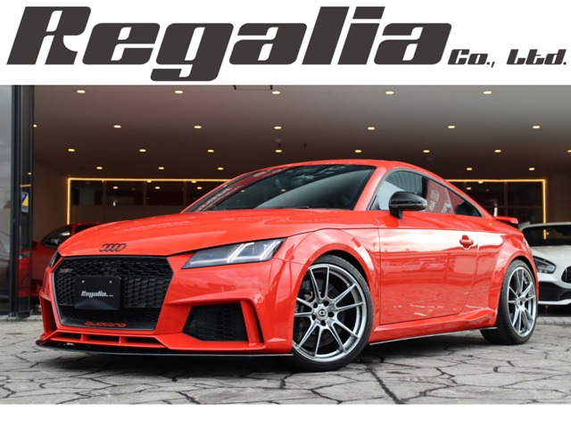 アウディ TT RSクーペ 