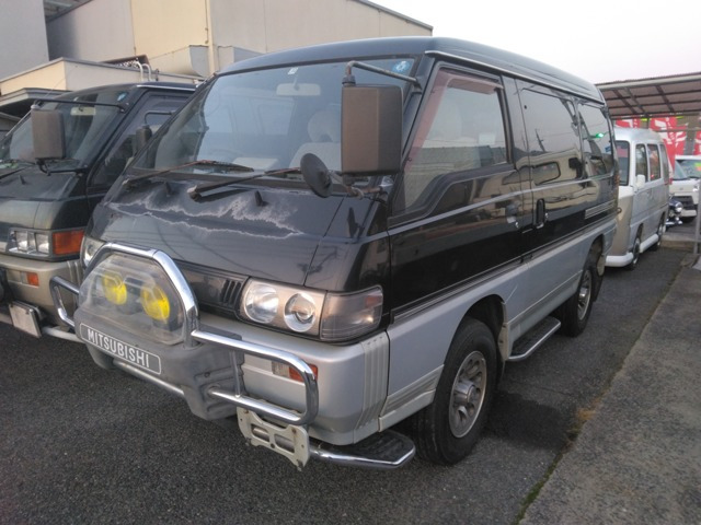 三菱 デリカスターワゴン 