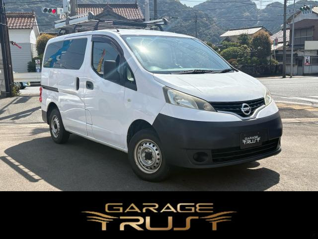 日産 NV200バネットバン 