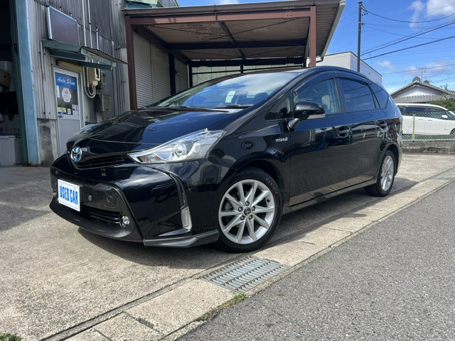 トヨタ プリウスα 