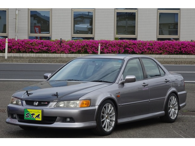 ホンダ アコード 