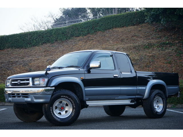 トヨタ ハイラックス 