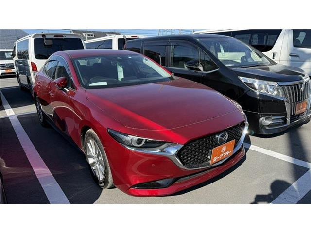マツダ MAZDA3セダン 