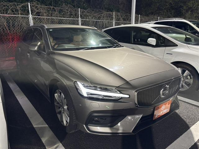 ボルボ V60 