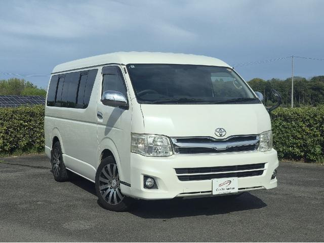 トヨタ ハイエース 