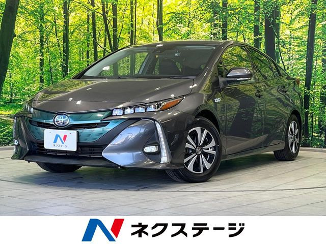 トヨタ プリウスPHV 