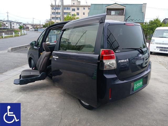 トヨタ スペイド 