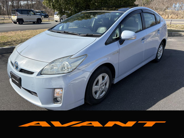 トヨタ プリウス 