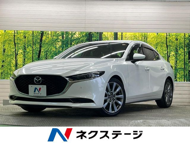マツダ MAZDA3セダン 