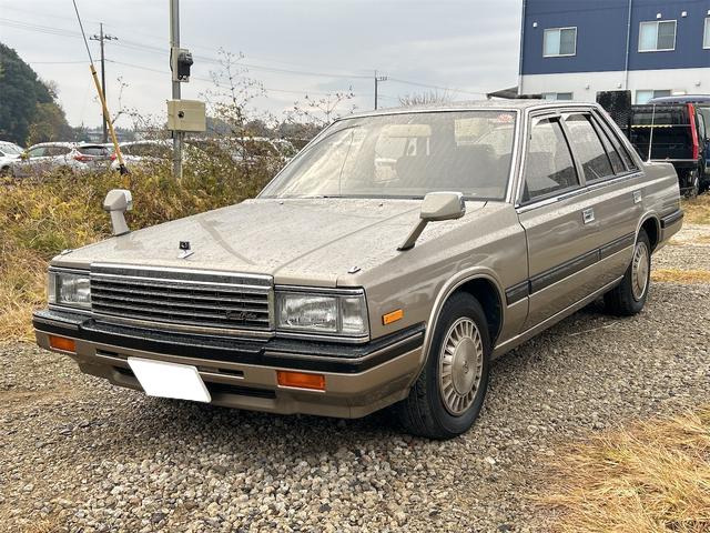 日産 ローレル 