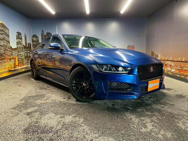 ジャガー XE 