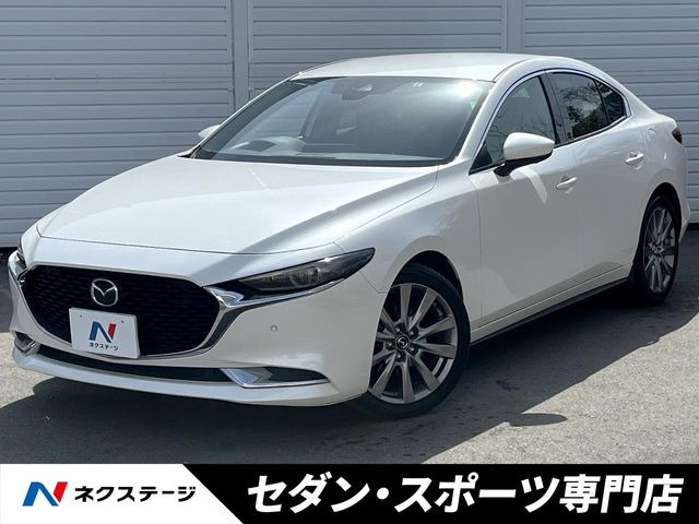 マツダ MAZDA3セダン 