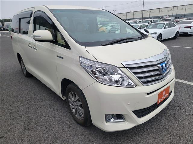 トヨタ アルファードハイブリッド 