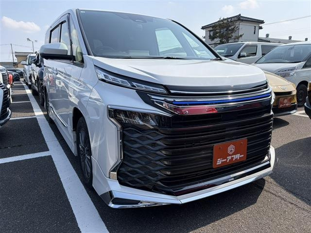 トヨタ ヴォクシー 