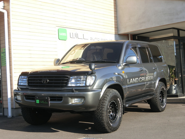 トヨタ ランドクルーザー100 