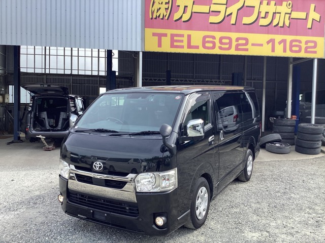 トヨタ ハイエースバン 