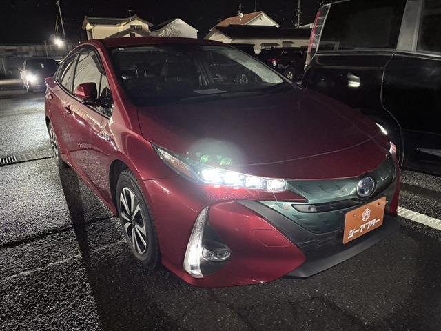 トヨタ プリウスPHV 