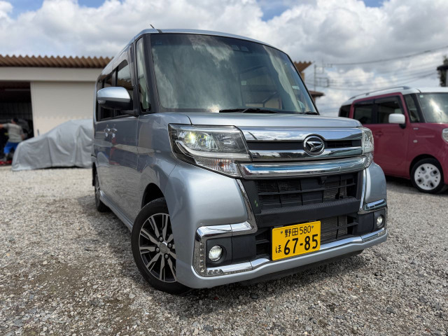 ダイハツ タントカスタム 