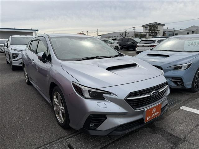 スバル レヴォーグ 