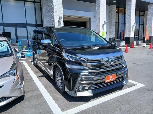 トヨタ ヴェルファイア 