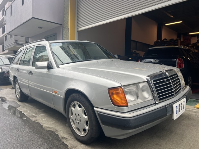 メルセデス・ベンツ ミディアムクラスワゴン 