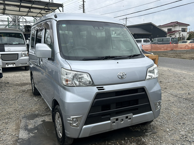 トヨタ ピクシスバン 