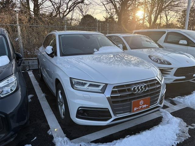 アウディ Q5 