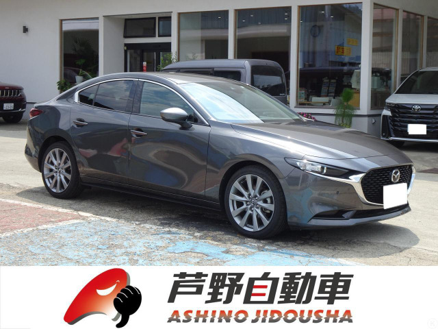 マツダ MAZDA3セダン 