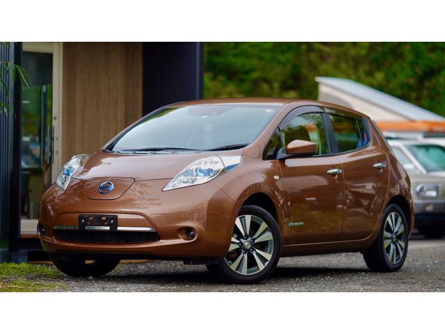 日産 リーフ 