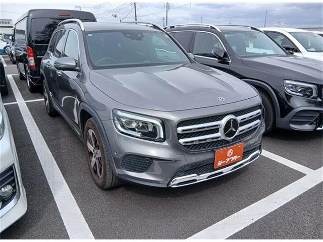 メルセデス・ベンツ GLB 