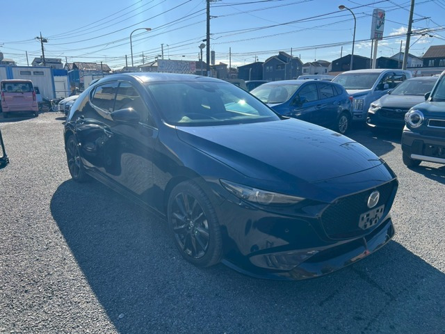 マツダ MAZDA3ファストバック 