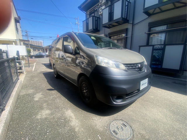 日産 NV200バネット 