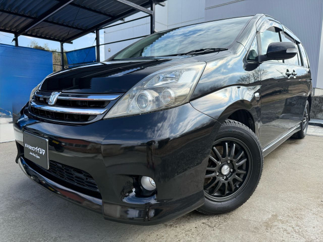 トヨタ アイシス 