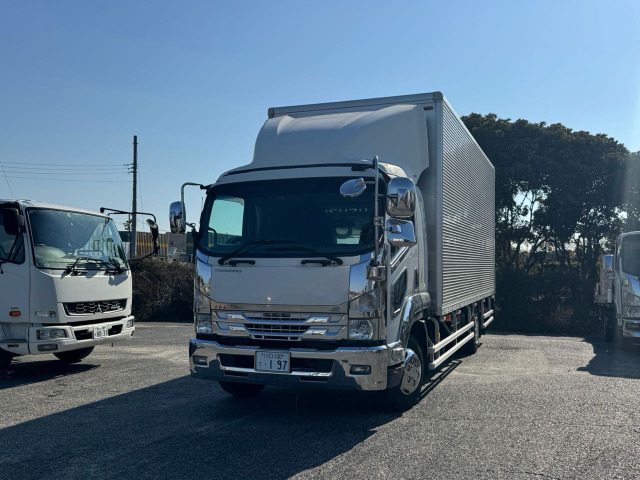 いすゞ フォワード 