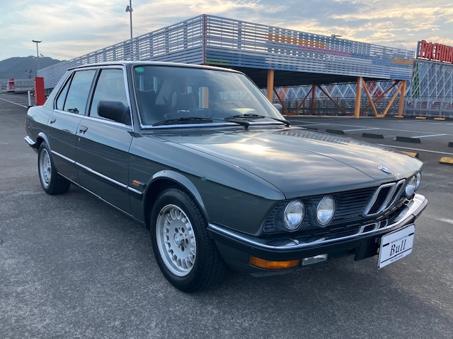 BMW 5シリーズセダン 