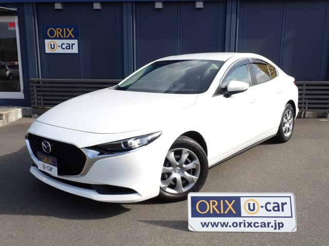 マツダ MAZDA3セダン 