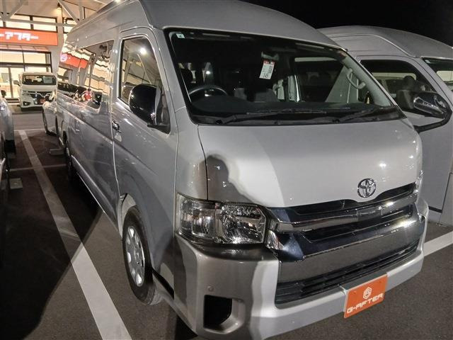 トヨタ ハイエース 