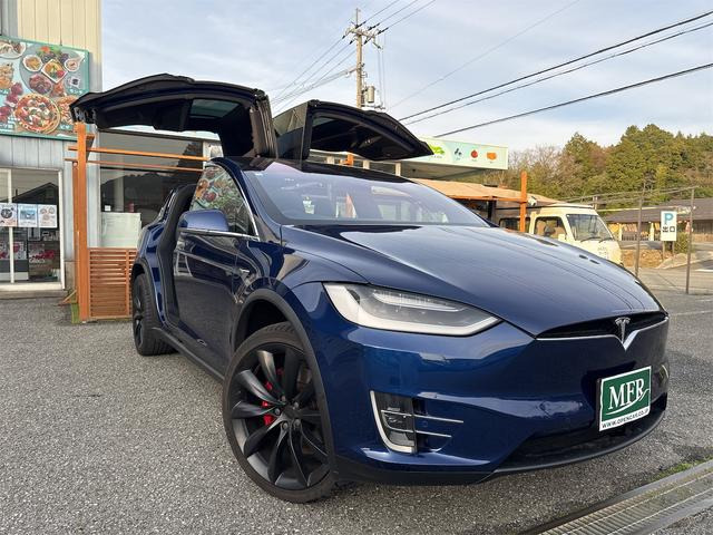テスラ モデルX 