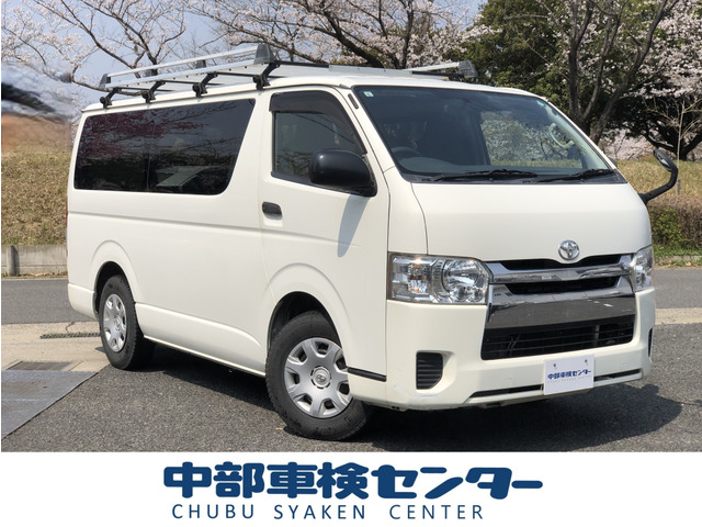トヨタ ハイエースバン 