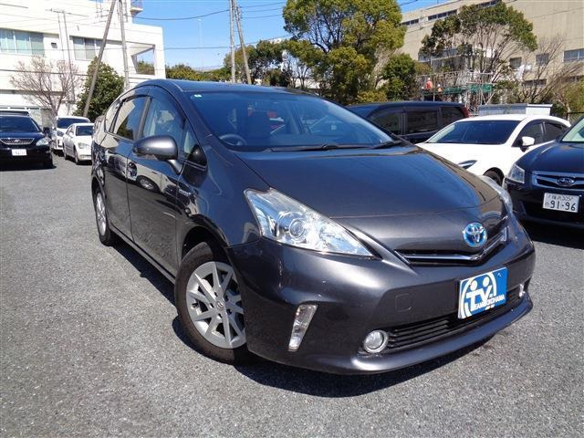 トヨタ プリウスα 