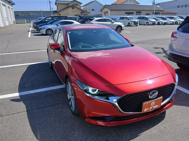 マツダ MAZDA3セダン 