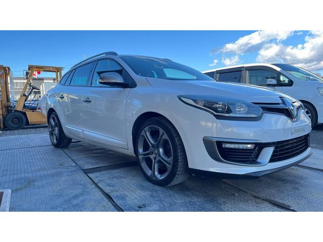 ルノー メガーヌエステート 