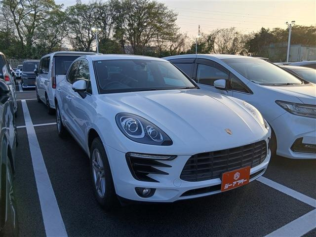 ポルシェ マカン 