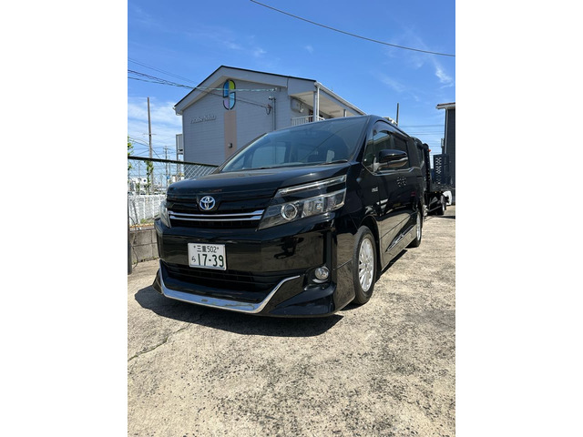 トヨタ ヴォクシー 