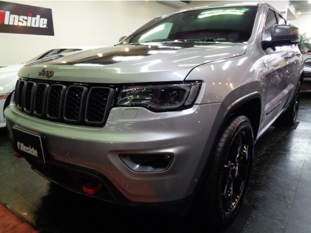 クライスラージープ グランドチェロキー 